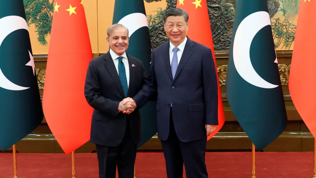 China Rolls Over $3.4 Billion Loans to Pakistan to Meet IMF Reserve Target