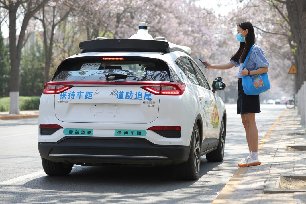 Baidu cross weekly 250,000 robotaxi rides