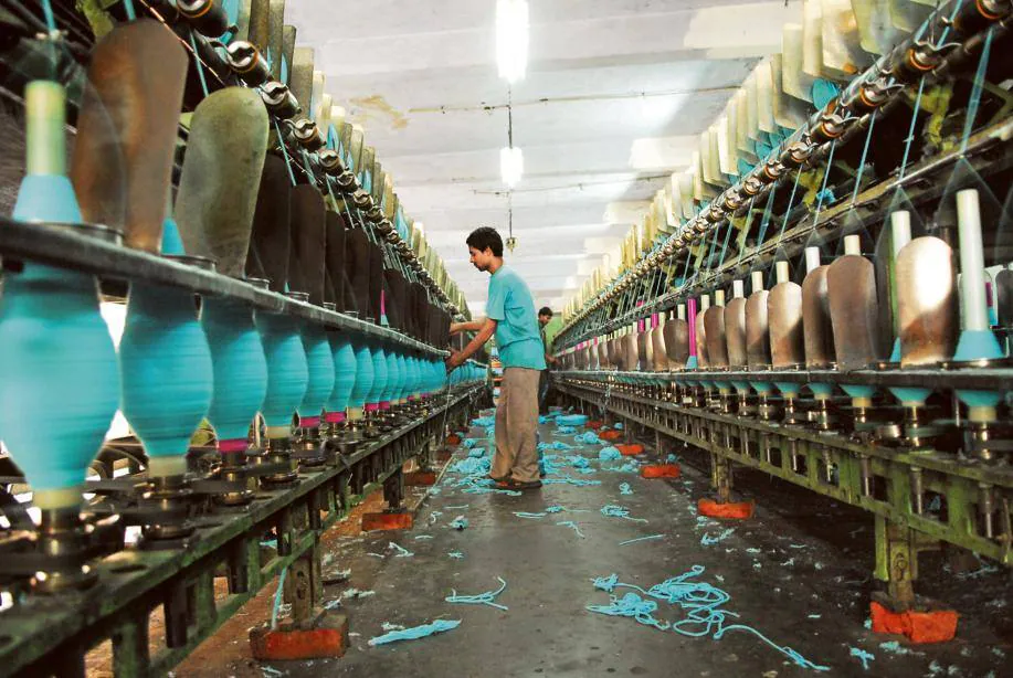 India textile export down 13% in October 2025