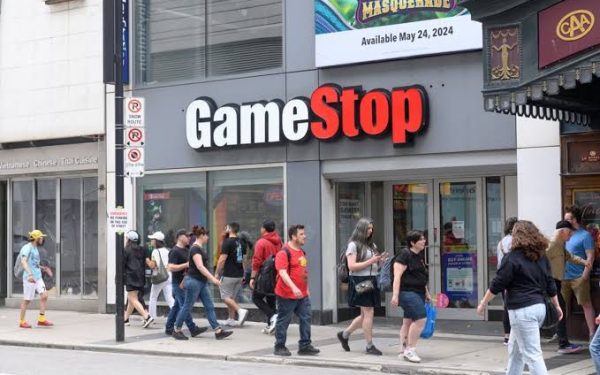 GameStop pledges to pursue its takeover offer for eBay despite rejection