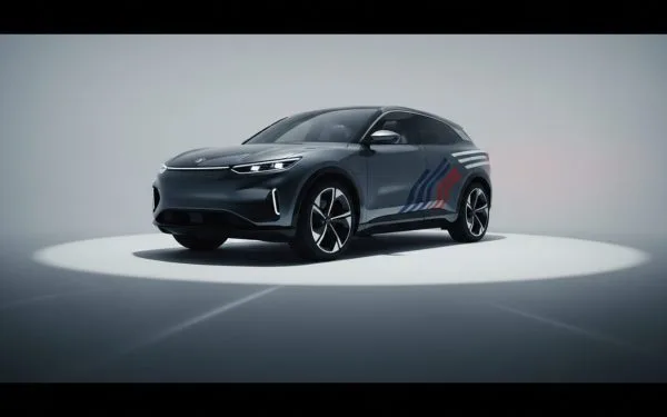 Indian EV Makers Eye UK Market as India-UK FTA Opens Duty-Free Exports From 2031
