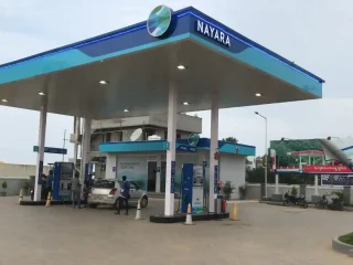 Nayara Energy cut petrol prices by Rs 5/L