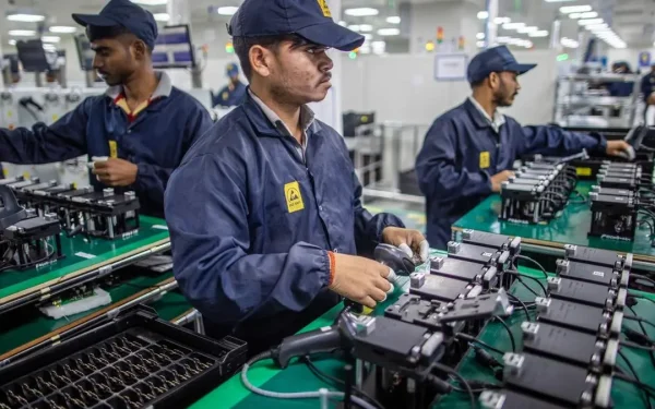 India Exempts Customs Duty on Display and Battery Parts to Boost Manufacturing